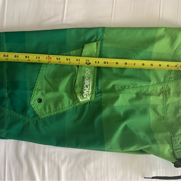 Billabong surf shorts - Picture 2 of 4